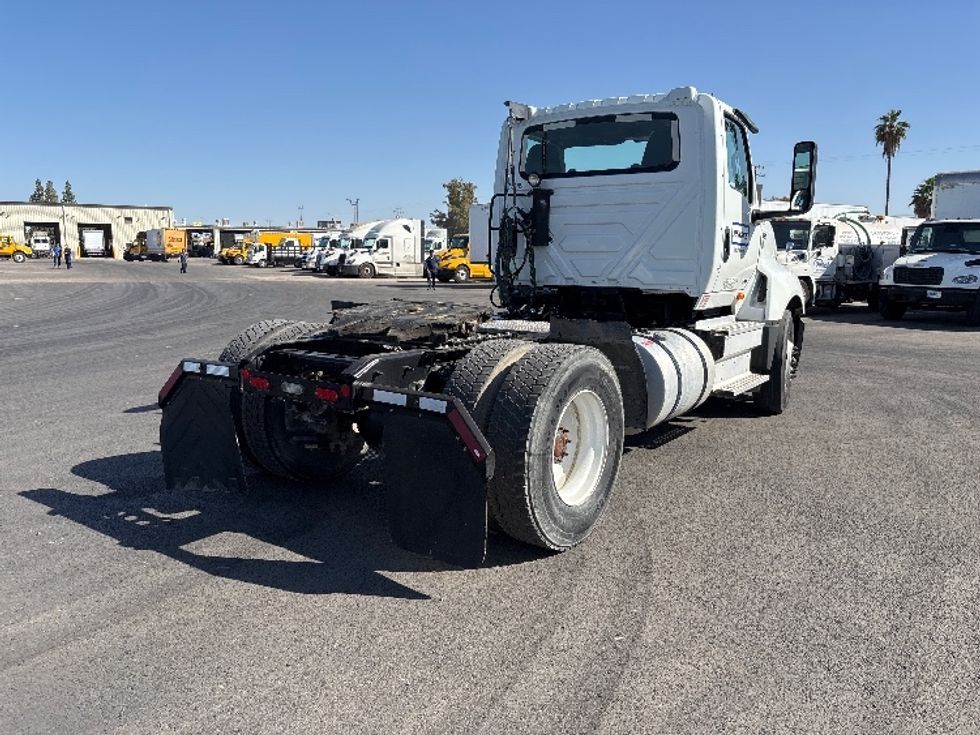 Day Cab Tractor-Heavy Duty Tractors-International-2023-LT625-Fresno-CA-183,036\n\t\tmiles-$ 53,000 - Image 7