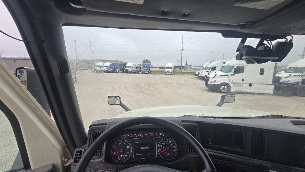 Day Cab Tractor-Heavy Duty Tractors-International-2023-LT625-Moberly-MO-246,469\n\t\tmiles-$ 85,500 - Image 11