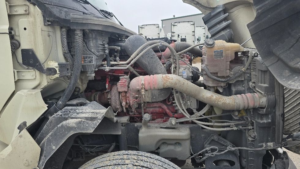 Day Cab Tractor-Heavy Duty Tractors-International-2023-LT625-Moberly-MO-246,469\n\t\tmiles-$ 85,500 - Image 14