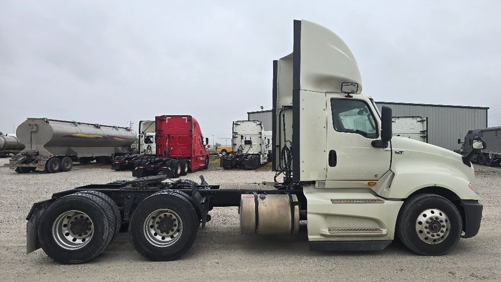 Day Cab Tractor-Heavy Duty Tractors-International-2023-LT625-Moberly-MO-246,469\n\t\tmiles-$ 85,500 - Image 8