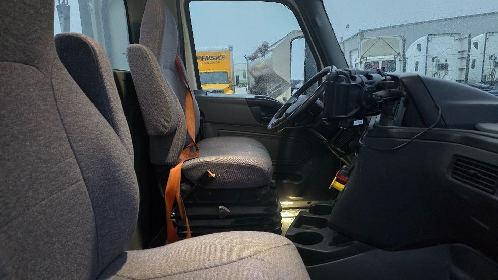 Day Cab Tractor-Heavy Duty Tractors-International-2023-LT625-Moberly-MO-251,636\n\t\tmiles-$ 85,000 - Image 14