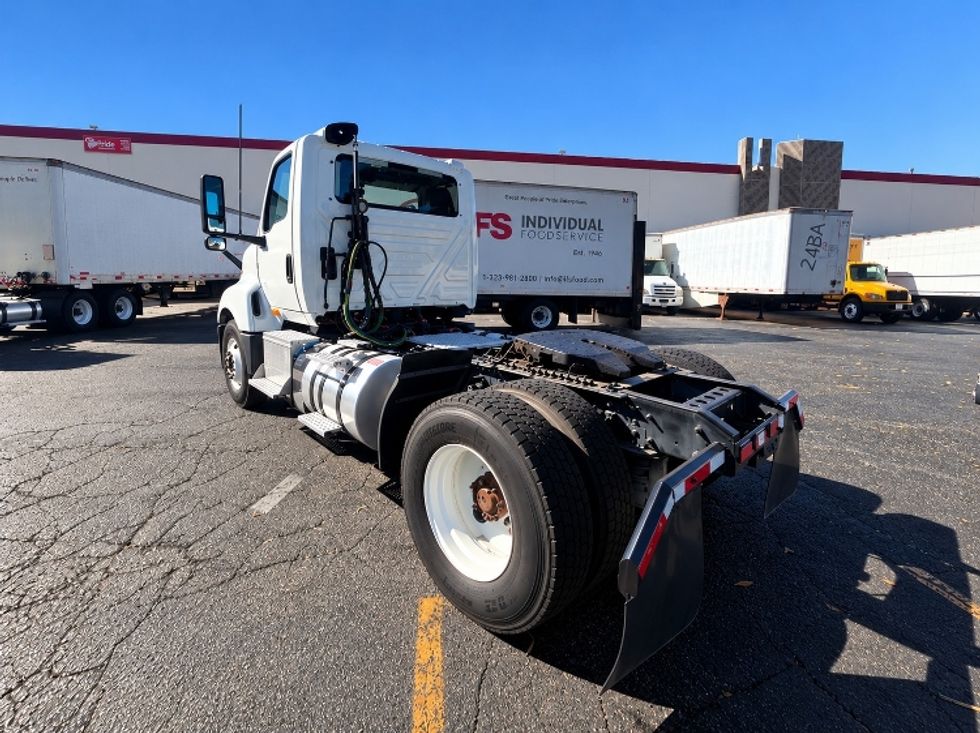 Day Cab Tractor-Heavy Duty Tractors-International-2023-LT625-Torrance-CA-165,700\n\t\tmiles-$ 53,250 - Image 5