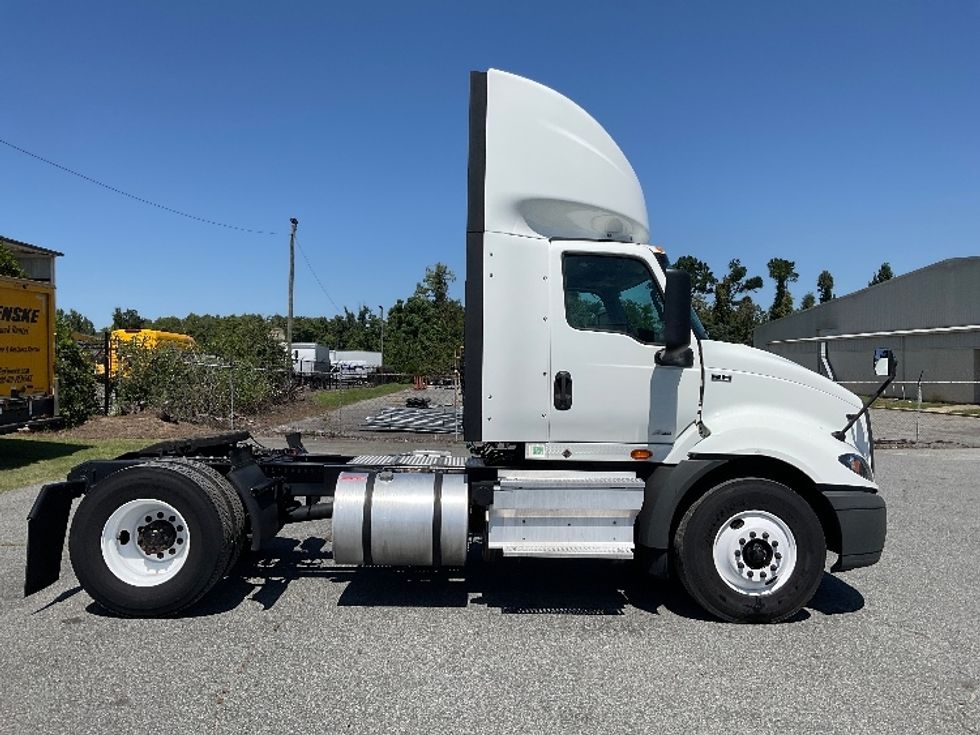 Day Cab Tractor-Heavy Duty Tractors-International-2023-RH613-Albany-GA-530,997\n\t\tmiles-$ 24,000 - Image 8