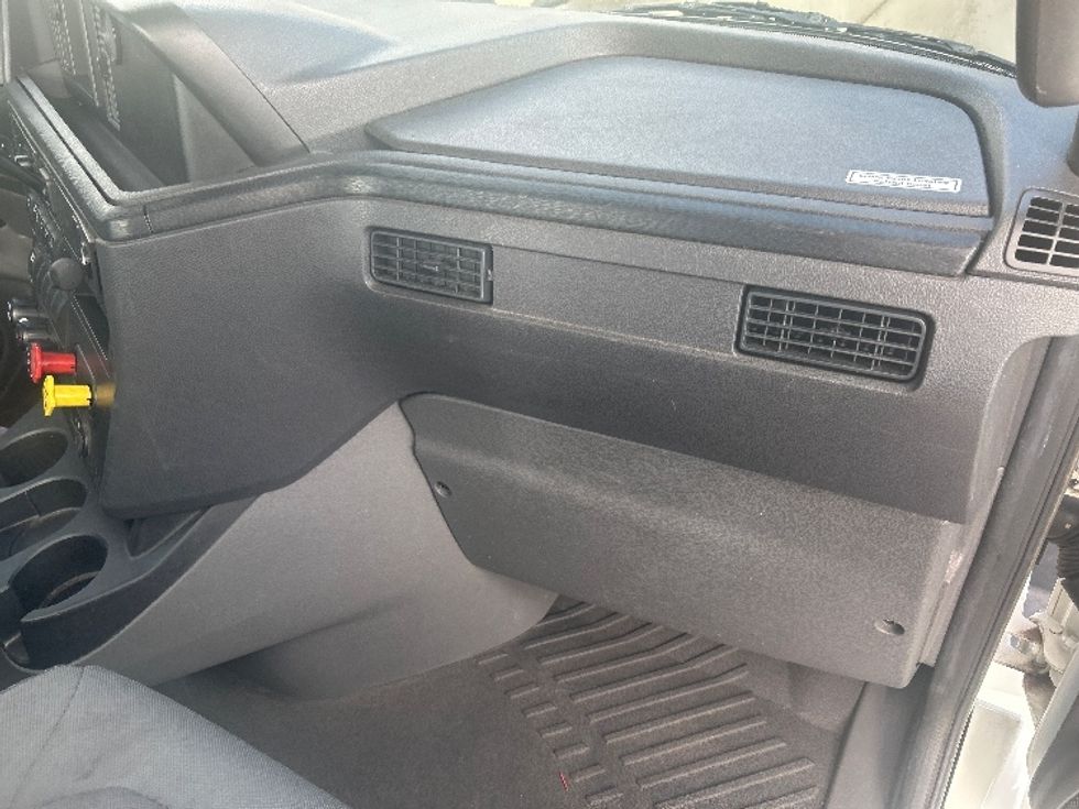 Day Cab Tractor-Heavy Duty Tractors-International-2023-RH613-Anderson-SC-95,828\n\t\tmiles-$ 66,250 - Image 13