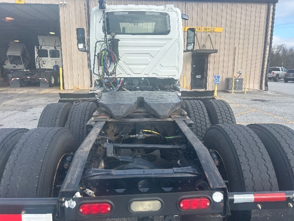 Day Cab Tractor-Heavy Duty Tractors-International-2023-RH613-Anderson-SC-95,828\n\t\tmiles-$ 66,250 - Image 6