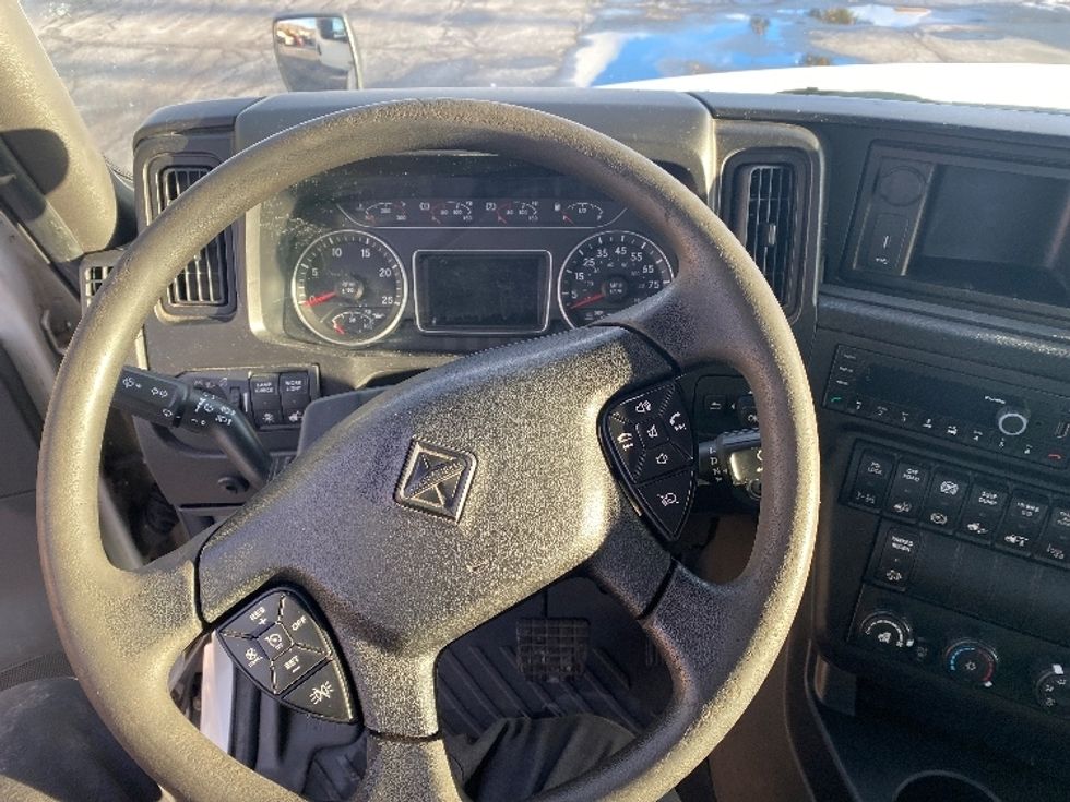Day Cab Tractor-Heavy Duty Tractors-International-2023-RH613-Binghamton-NY-431,464\n\t\tmiles-$ 35,500 - Image 11