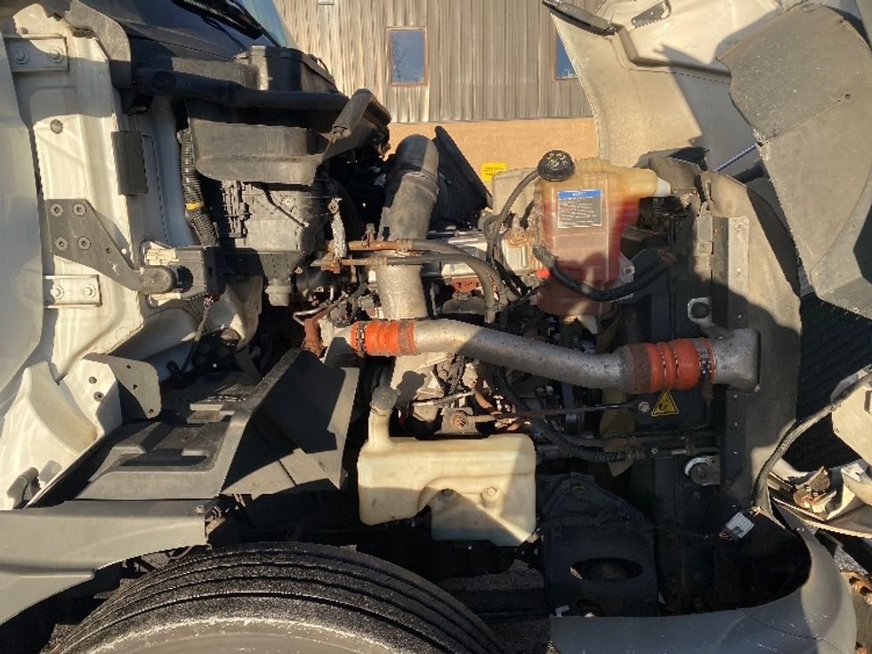 Day Cab Tractor-Heavy Duty Tractors-International-2023-RH613-Binghamton-NY-431,464\n\t\tmiles-$ 35,500 - Image 15