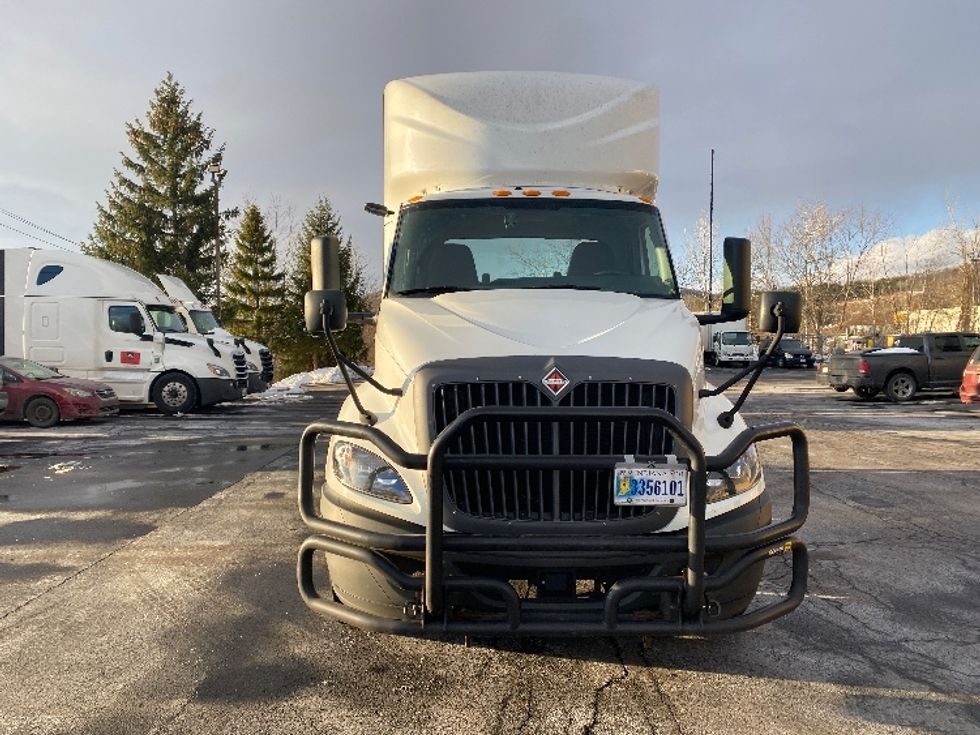 Day Cab Tractor-Heavy Duty Tractors-International-2023-RH613-Binghamton-NY-431,464\n\t\tmiles-$ 35,500 - Image 2