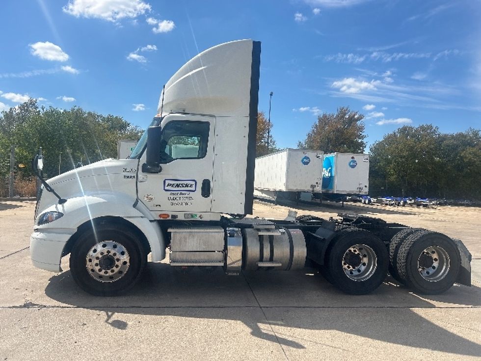 Day Cab Tractor-Heavy Duty Tractors-International-2023-RH613-Dallas-TX-416,896\n\t\tmiles-$ 49,500 - Image 4