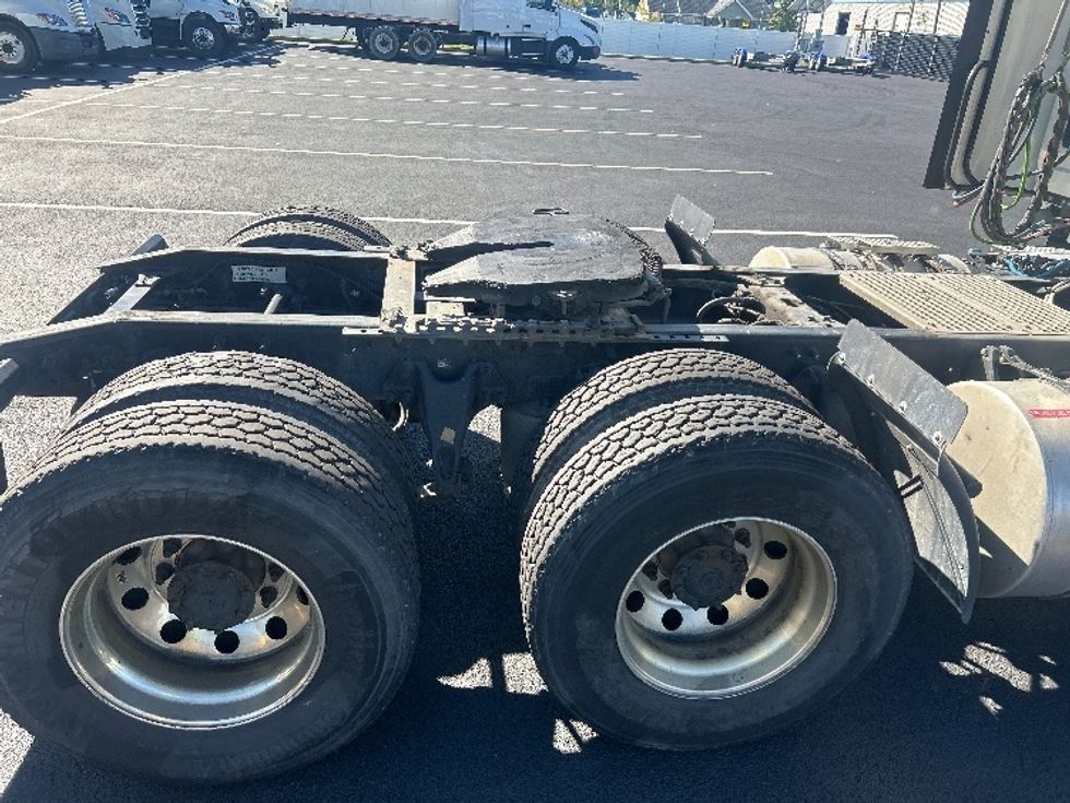 Day Cab Tractor-Heavy Duty Tractors-International-2023-RH613-Piqua-OH-674,127\n\t\tmiles-$ 32,000 - Image 18