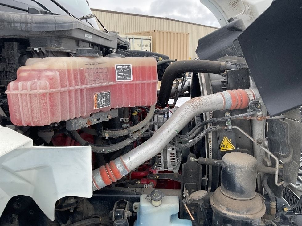 Day Cab Tractor-Heavy Duty Tractors-International-2024-MV607-Cadillac-MI-15,383\n\t\tmiles-$ 77,000 - Image 15