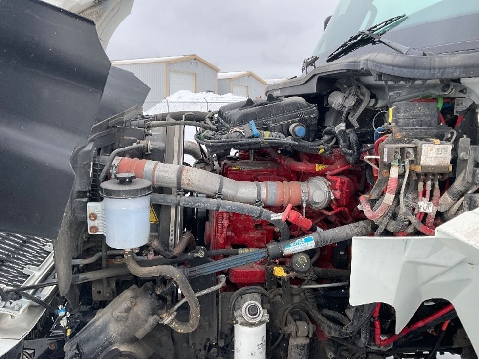 Day Cab Tractor-Heavy Duty Tractors-International-2024-MV607-Cadillac-MI-15,383\n\t\tmiles-$ 77,000 - Image 16