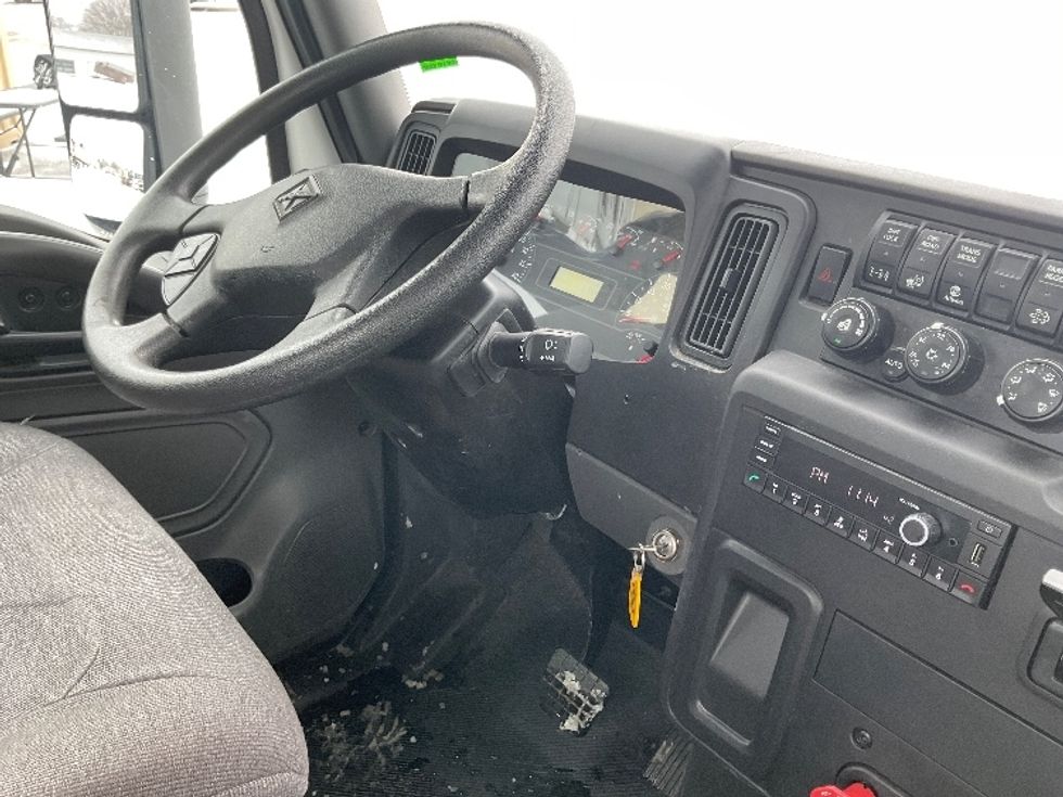 Day Cab Tractor-Heavy Duty Tractors-International-2024-MV607-Cadillac-MI-15,383\n\t\tmiles-$ 77,000 - Image 24