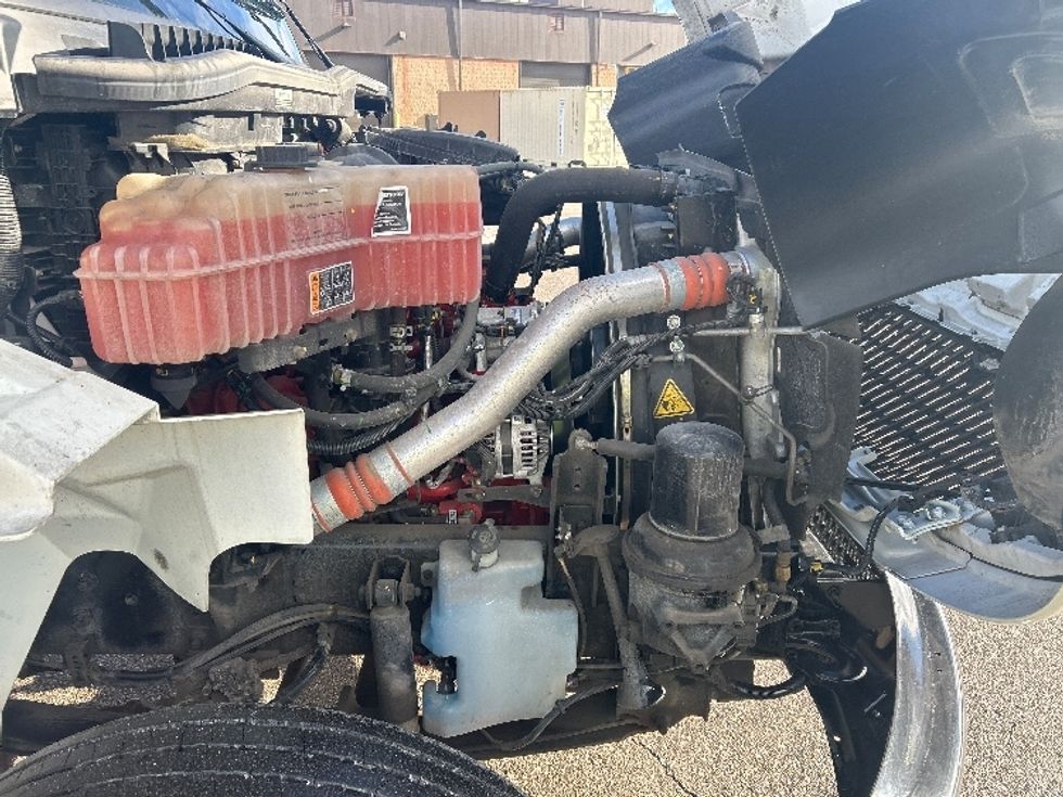 Day Cab Tractor-Heavy Duty Tractors-International-2024-MV607-Lansing-MI-20,567\n\t\tmiles-$ 75,500 - Image 15