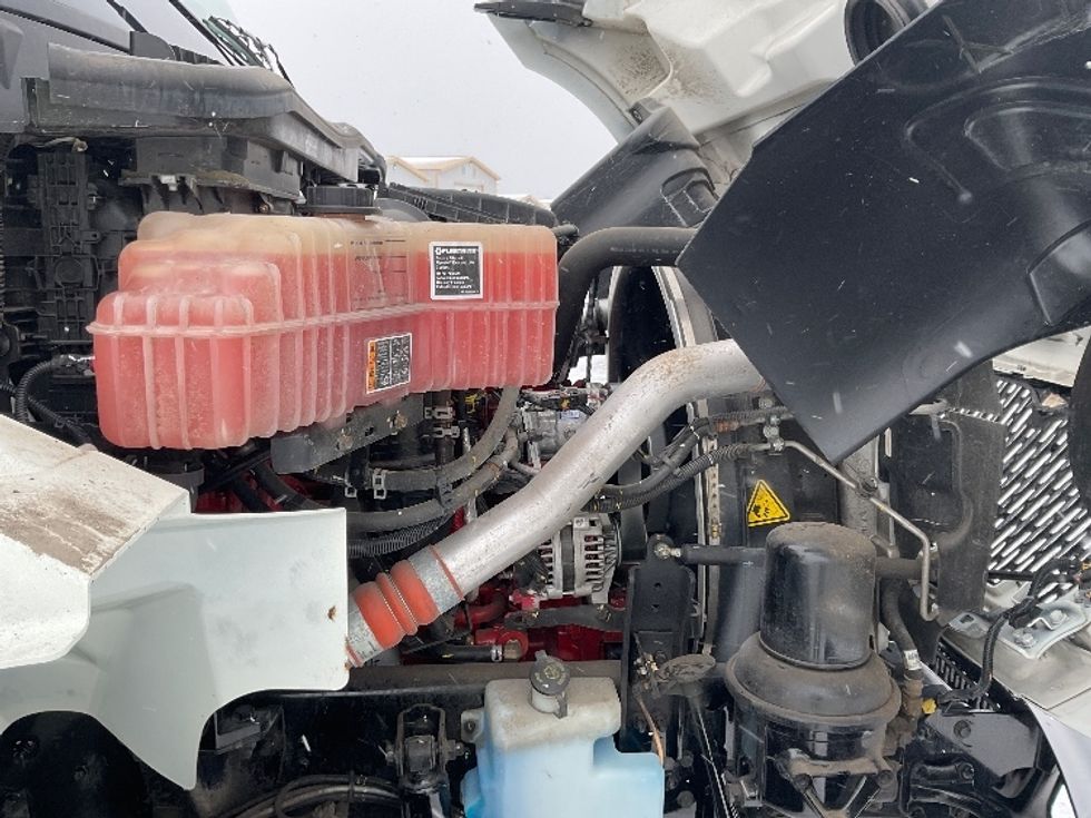 Day Cab Tractor-Heavy Duty Tractors-International-2024-MV607-Lansing-MI-6,559\n\t\tmiles-$ 77,750 - Image 15