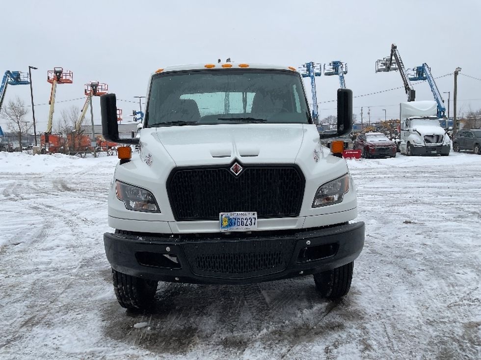 Day Cab Tractor-Heavy Duty Tractors-International-2024-MV607-Lansing-MI-8,608\n\t\tmiles-$ 76,500 - Image 2