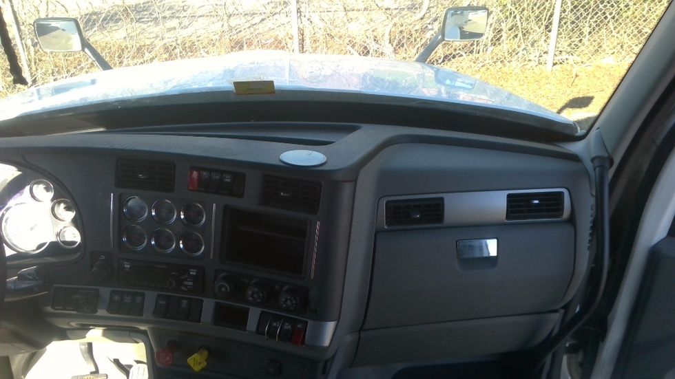 Day Cab Tractor-Heavy Duty Tractors-Kenworth-2020-T680-Smyrna-TN-776,316\n\t\tmiles-$ 12,000 - Image 12