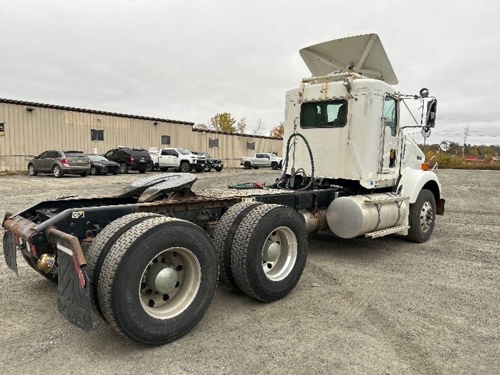 Day Cab Tractor-Heavy Duty Tractors-Kenworth-2020-T800-Londonderry-NH-332,212\n\t\tmiles-$ 77,000 - Image 7