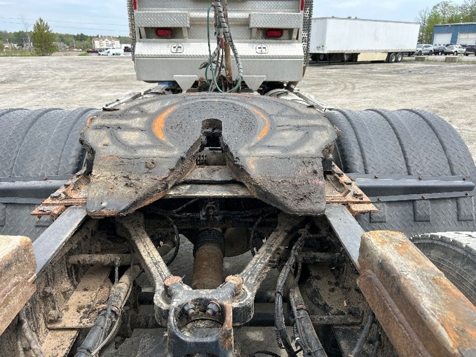 Day Cab Tractor-Heavy Duty Tractors-Kenworth-2020-W900-Londonderry-NH-272,512\n\t\tmiles-$ 59,500 - Image 6