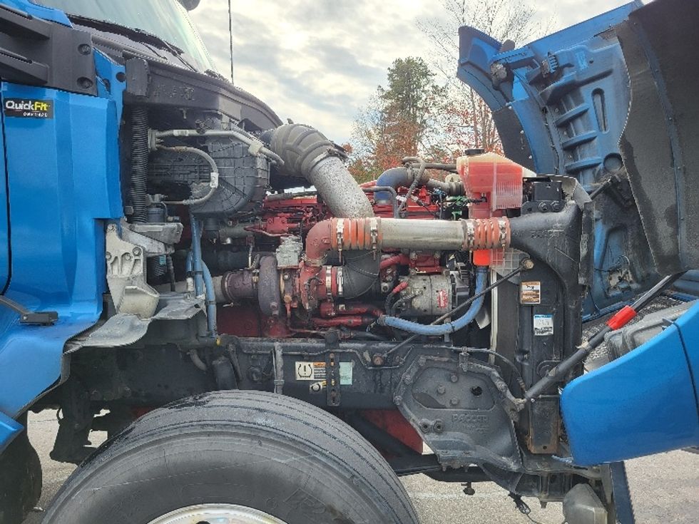 Day Cab Tractor-Heavy Duty Tractors-Kenworth-2021-T880-Londonderry-NH-465,797\n\t\tmiles-$ 68,750 - Image 15
