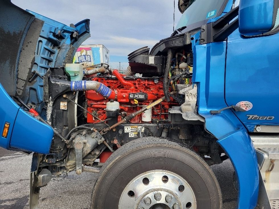 Day Cab Tractor-Heavy Duty Tractors-Kenworth-2021-T880-Londonderry-NH-465,797\n\t\tmiles-$ 68,750 - Image 16