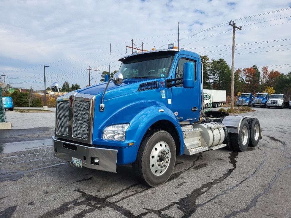 Day Cab Tractor-Heavy Duty Tractors-Kenworth-2021-T880-Londonderry-NH-474,226\n\t\tmiles-$ 68,000 - Image 3