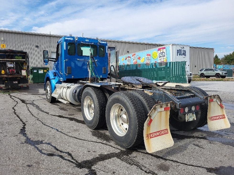 Day Cab Tractor-Heavy Duty Tractors-Kenworth-2021-T880-Londonderry-NH-474,226\n\t\tmiles-$ 68,000 - Image 5