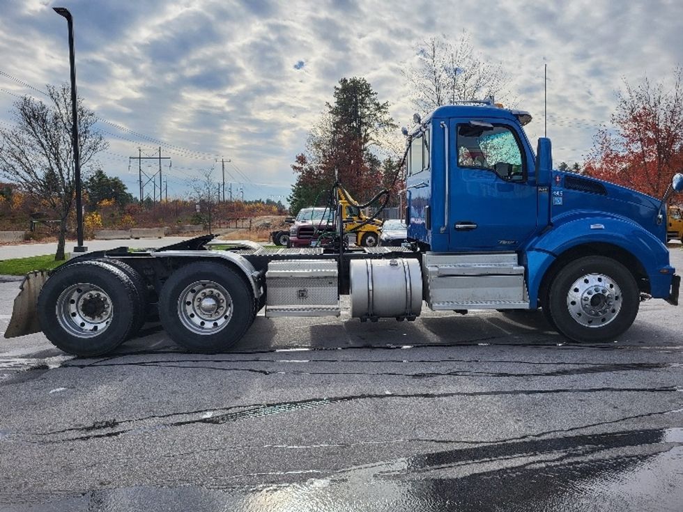 Day Cab Tractor-Heavy Duty Tractors-Kenworth-2021-T880-Londonderry-NH-474,226\n\t\tmiles-$ 68,000 - Image 8