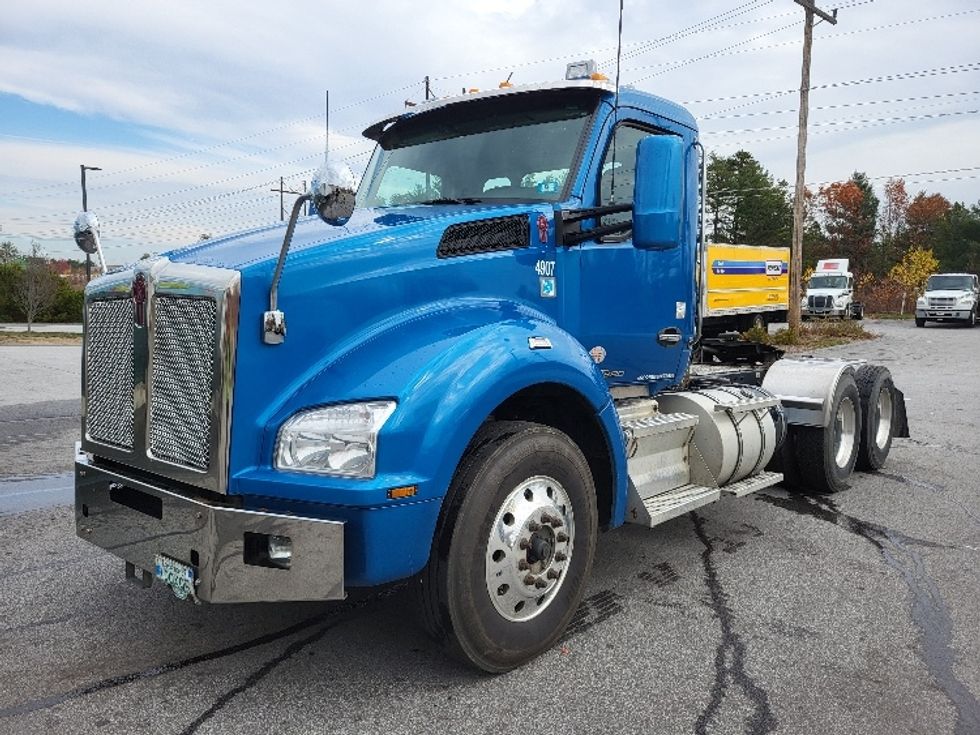 Day Cab Tractor-Heavy Duty Tractors-Kenworth-2021-T880-Londonderry-NH-481,823\n\t\tmiles-$ 67,500 - Image 3