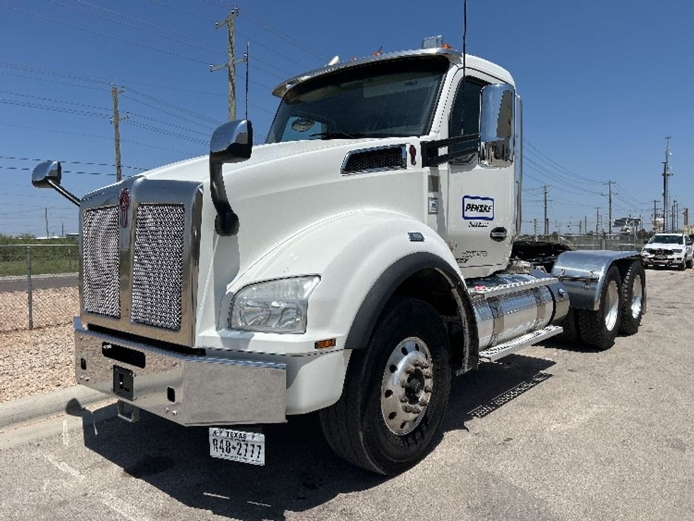Day Cab Tractor-Heavy Duty Tractors-Kenworth-2021-T880-Odessa-TX-179,733\n\t\tmiles-$ 72,750 - Image 3