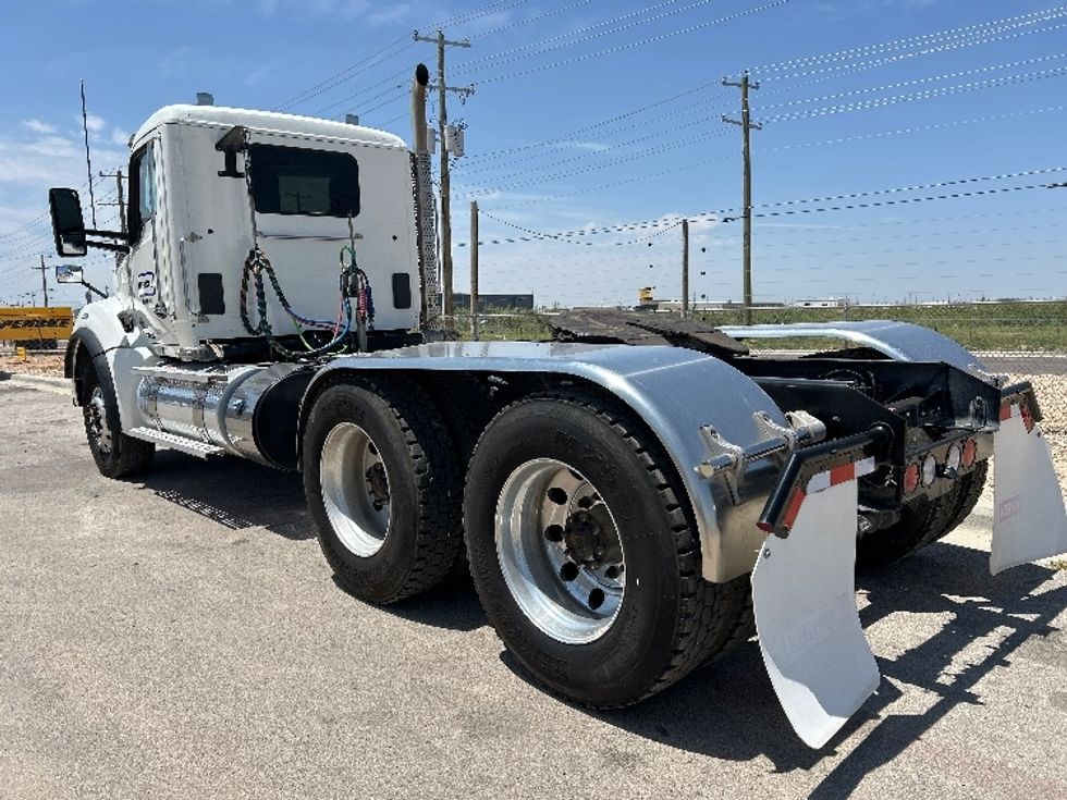 Day Cab Tractor-Heavy Duty Tractors-Kenworth-2021-T880-Odessa-TX-179,733\n\t\tmiles-$ 72,750 - Image 5