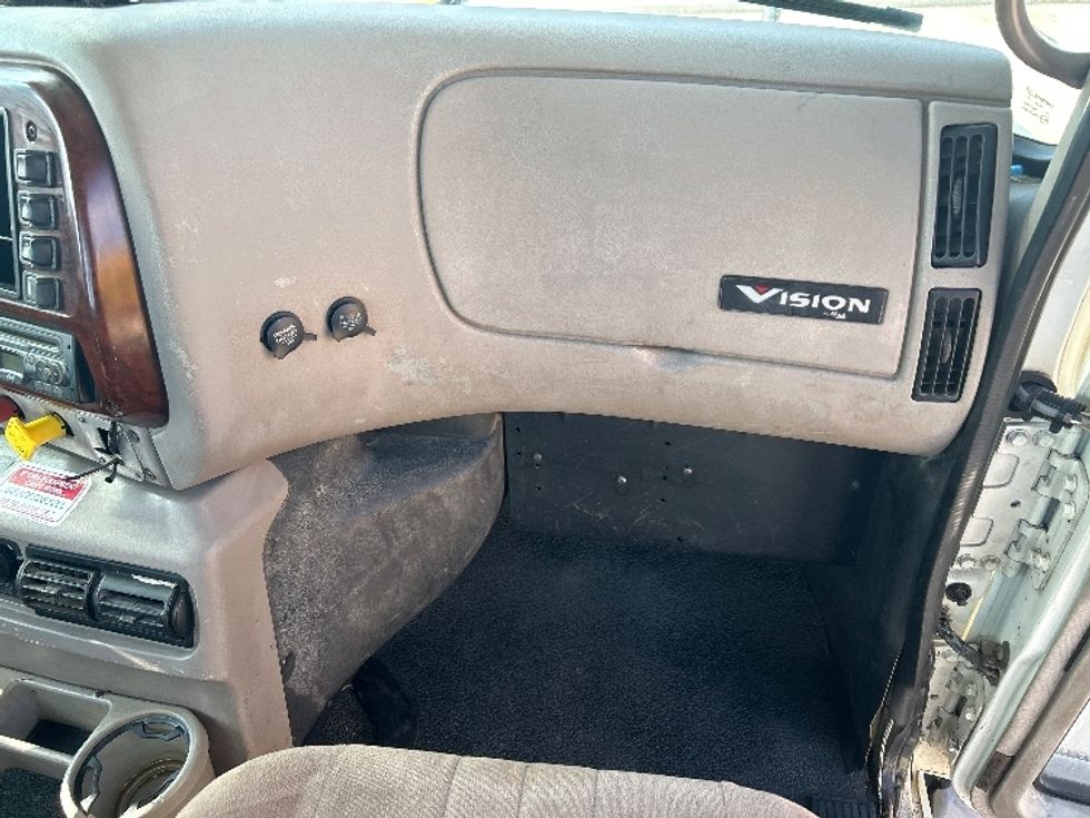 Day Cab Tractor-Heavy Duty Tractors-Mack-2005-Vision CXN613-Houston-TX-487,890\n\t\tmiles-$ 12,500 - Image 13