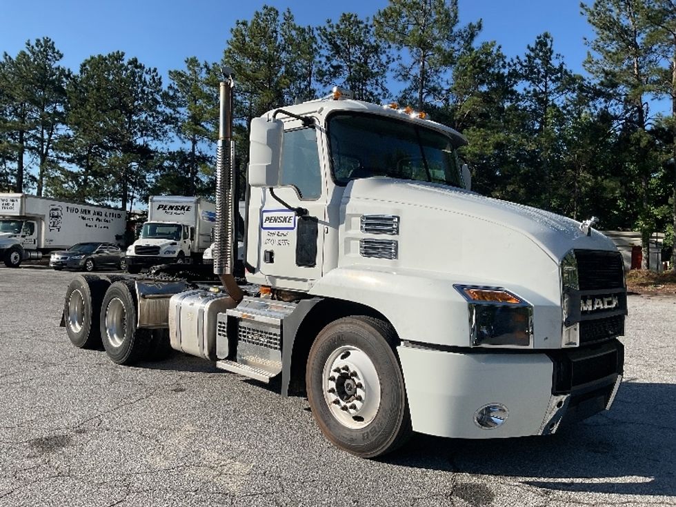 2019 Mack ANTHEM Day Cab Tractor