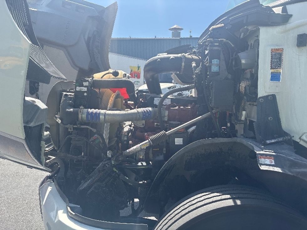 Day Cab Tractor-Heavy Duty Tractors-Mack-2022-ANTHEM-West Sacramento-CA-216,382\n\t\tmiles-$ 60,250 - Image 15
