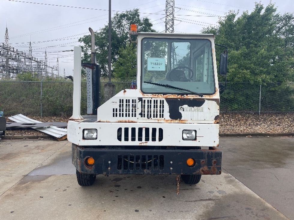 Day Cab Tractor-Heavy Duty Tractors-Ottawa-2013-YT30-Greenville-SC-57,151\n\t\tmiles-$ 9,500 - Image 2