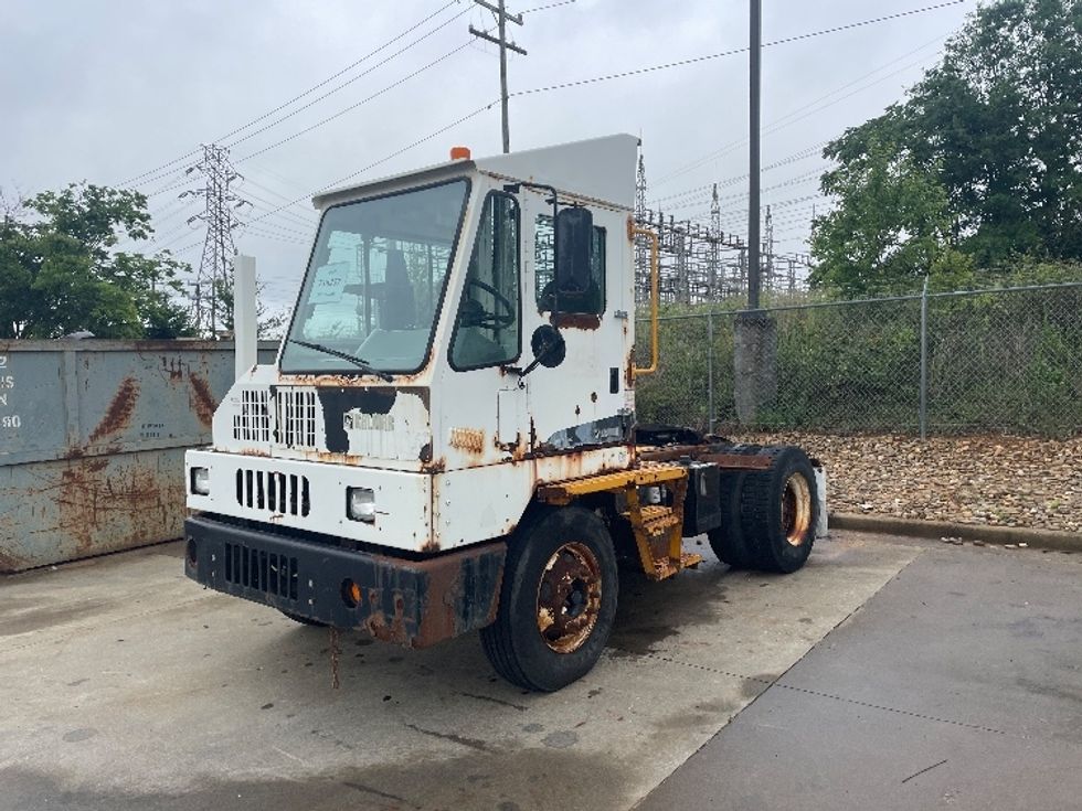 Day Cab Tractor-Heavy Duty Tractors-Ottawa-2013-YT30-Greenville-SC-57,151\n\t\tmiles-$ 9,500 - Image 3