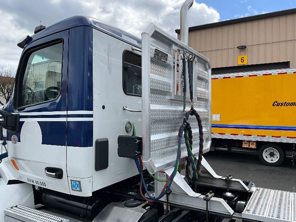Day Cab Tractor-Heavy Duty Tractors-Peterbilt-2019-579-Portland-OR-224,315\n\t\tmiles-$ 55,250 - Image 17