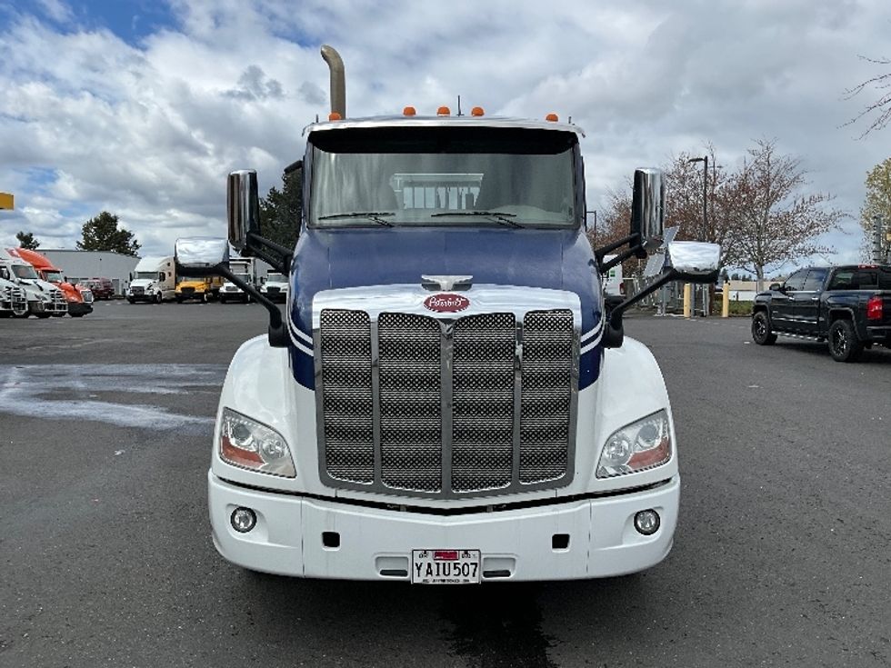 Day Cab Tractor-Heavy Duty Tractors-Peterbilt-2019-579-Portland-OR-224,315\n\t\tmiles-$ 55,250 - Image 2