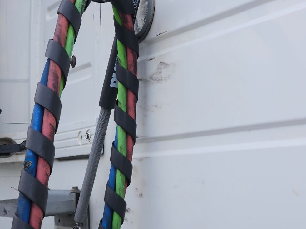 Day Cab Tractor-Heavy Duty Tractors-Volvo-2017-VNL42300-Shreveport-LA-533,779\n\t\tmiles-$ 19,250 - Image 17