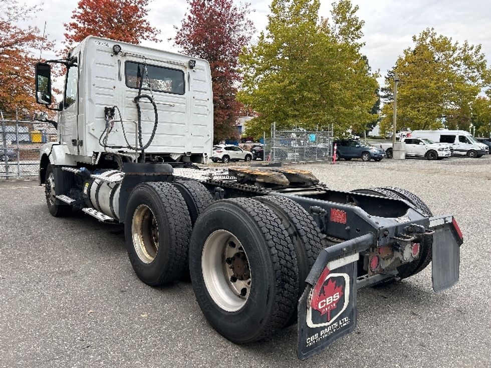 Day Cab Tractor-Heavy Duty Tractors-Volvo-2018-VNL64T300-Delta-BC-483,610\n\t\tkm-$ 56,500 - Image 5