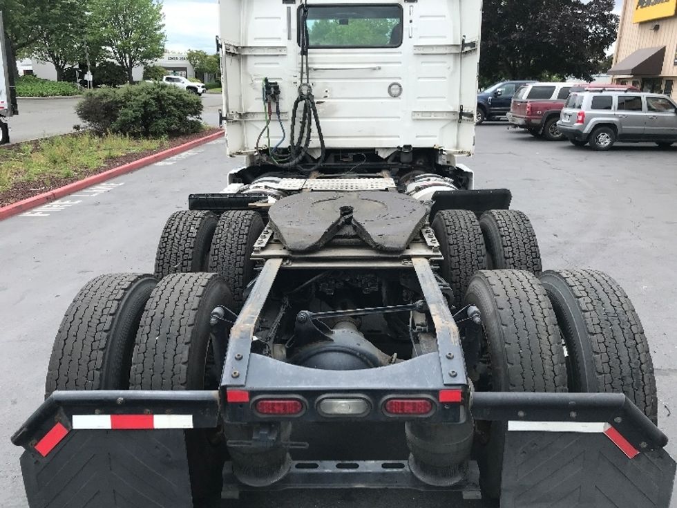 Day Cab Tractor-Heavy Duty Tractors-Volvo-2018-VNL64T300-Kent-WA-345,792\n\t\tmiles-$ 34,750 - Image 6