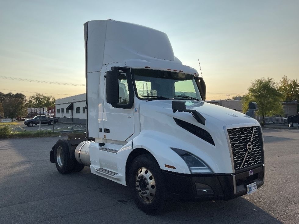 2020 Freightliner Cascadia 126" Day cab photo 19