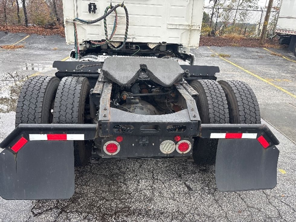 Day Cab Tractor-Heavy Duty Tractors-Volvo-2019-VNL42300-Atlanta (Conyers)-GA-304,322\n\t\tmiles-$ 36,000 - Image 6