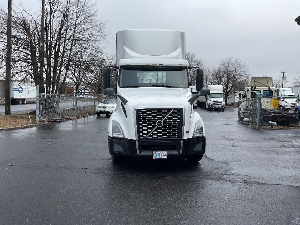 Day Cab Tractor-Heavy Duty Tractors-Volvo-2019-VNL64T300-Albany-NY-514,856\n\t\tmiles-$ 32,250 - Image 2