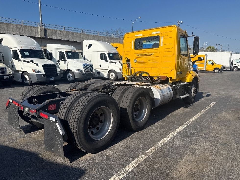 Day Cab Tractor-Heavy Duty Tractors-Volvo-2019-VNL64T300-Baltimore-MD-245,989\n\t\tmiles-$ 47,500 - Image 7