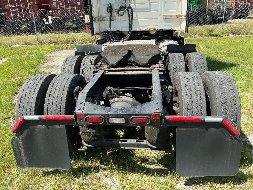 Day Cab Tractor-Heavy Duty Tractors-Volvo-2019-VNL64T300-Garden City-GA-547,998\n\t\tmiles-$ 37,750 - Image 6