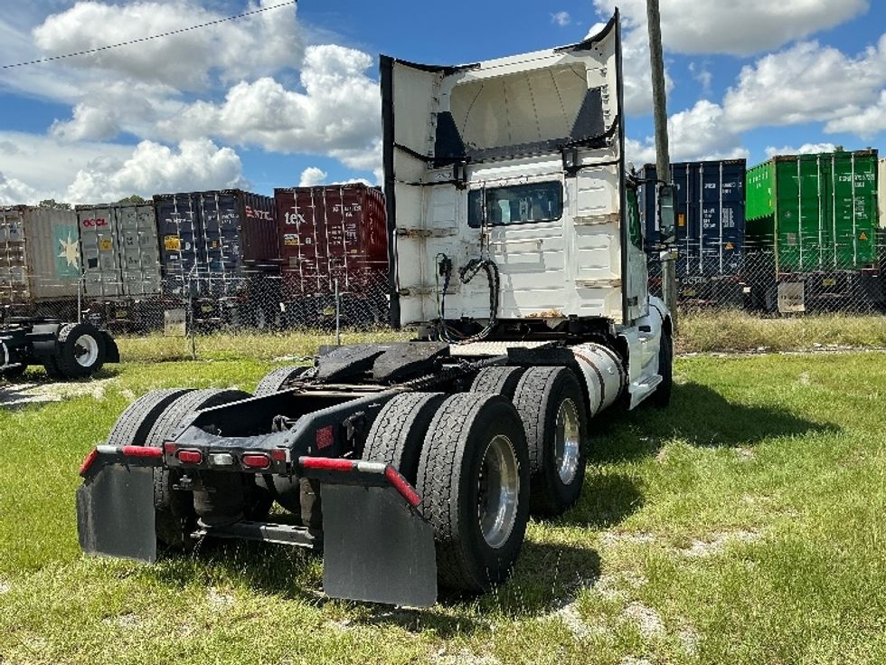 Day Cab Tractor-Heavy Duty Tractors-Volvo-2019-VNL64T300-Garden City-GA-547,998\n\t\tmiles-$ 37,750 - Image 7