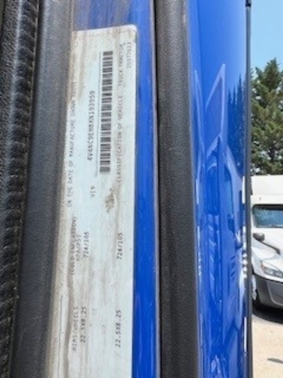 Day Cab Tractor-Heavy Duty Tractors-Volvo-2019-VNL64T300-Harrisburg-PA-748,402\n\t\tmiles-$ 25,000 - Image 17