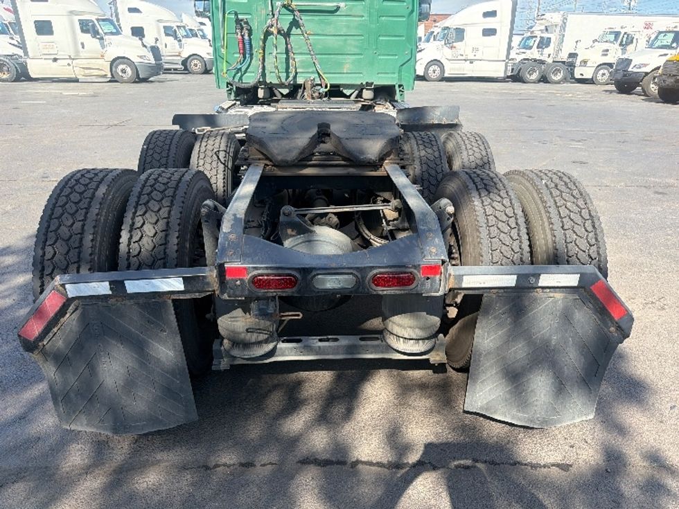 Day Cab Tractor-Heavy Duty Tractors-Volvo-2019-VNL64T300-Kearny-NJ-393,278\n\t\tmiles-$ 41,250 - Image 6