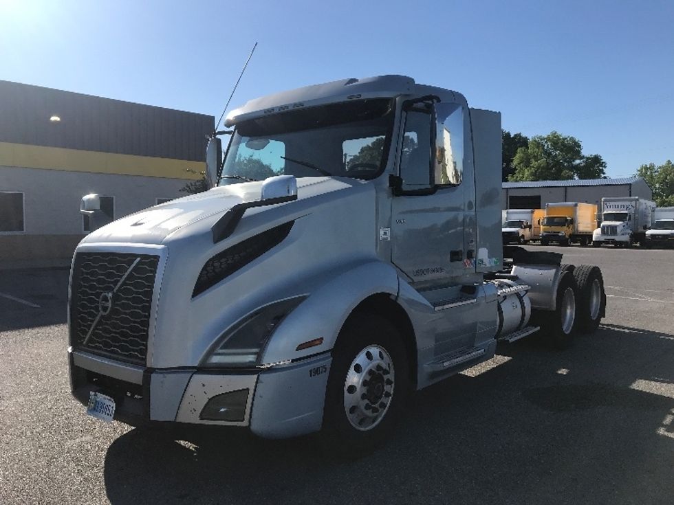 Your Next Used 2019 Volvo VNL64T300, 19075, Is For Sale And Ready For You In Lafayette, LA. See